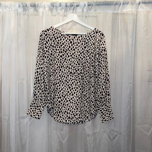 Ann Taylor long sleeve business shirt. Tan and navy cheetah pattern.